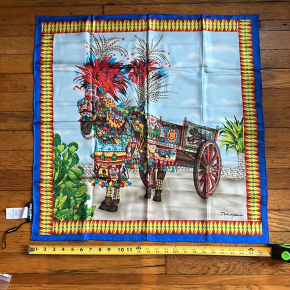 AUTH Dolce and Gabbana 100% Silk Italian Scarf - Picture 8 of 10